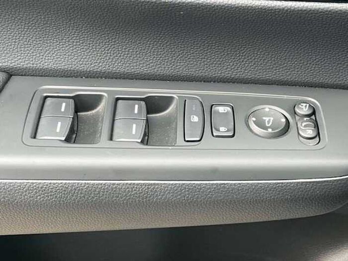 Honda CR-V e: HEV Elegance AWD