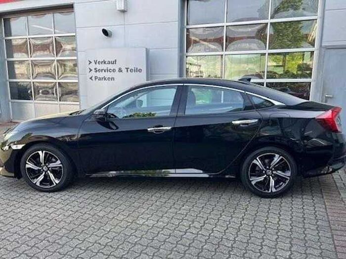 Honda Civic 1.5 Elegance Limousine