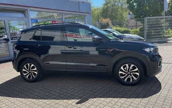 Volkswagen T-Cross Active