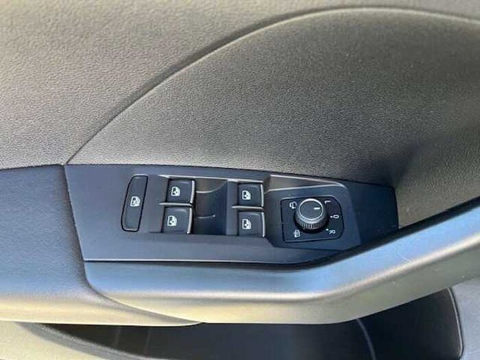 Volkswagen T-Cross Active