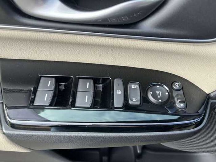 Honda CR-V 2.0 i-MMD HYBRID ALLRAD Lifestyle