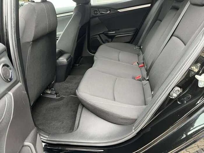 Honda Civic 1.0 Elegance